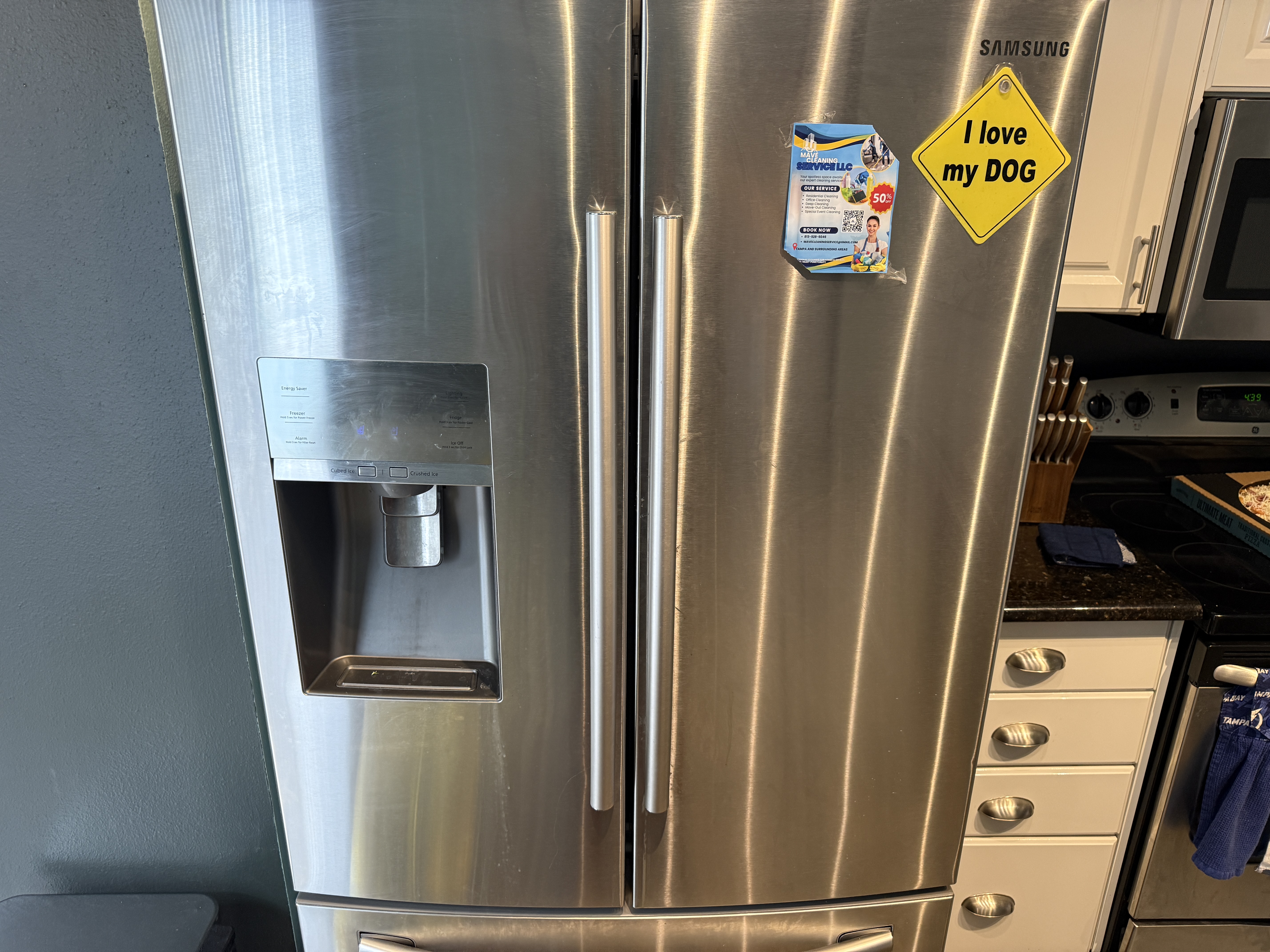 Samsung French door refrigerator in a kitchen in Boot Ranch, Palm Harbor