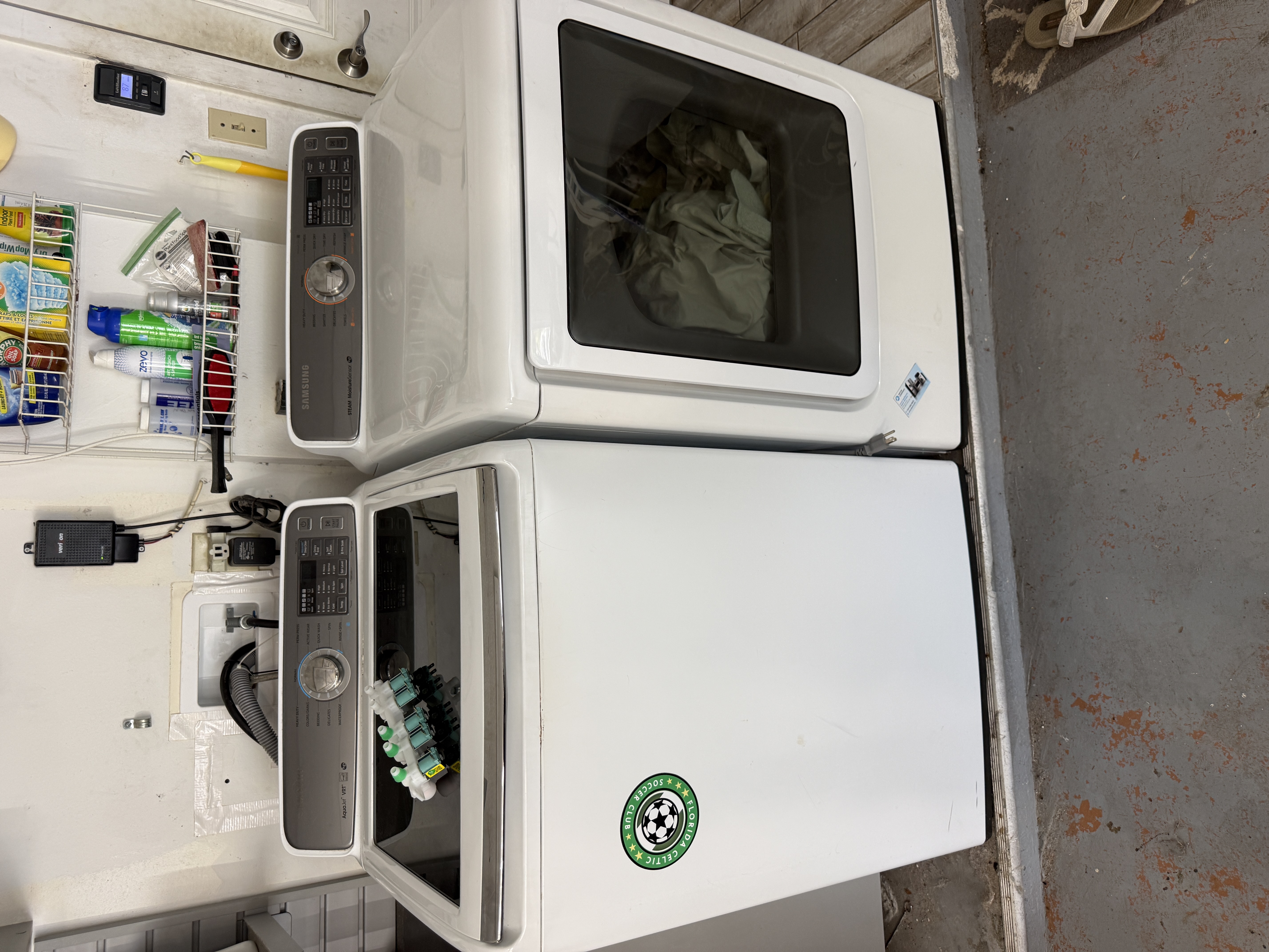 Samsung top-load washer and dryer set near Regis Circle in Palm Harbor