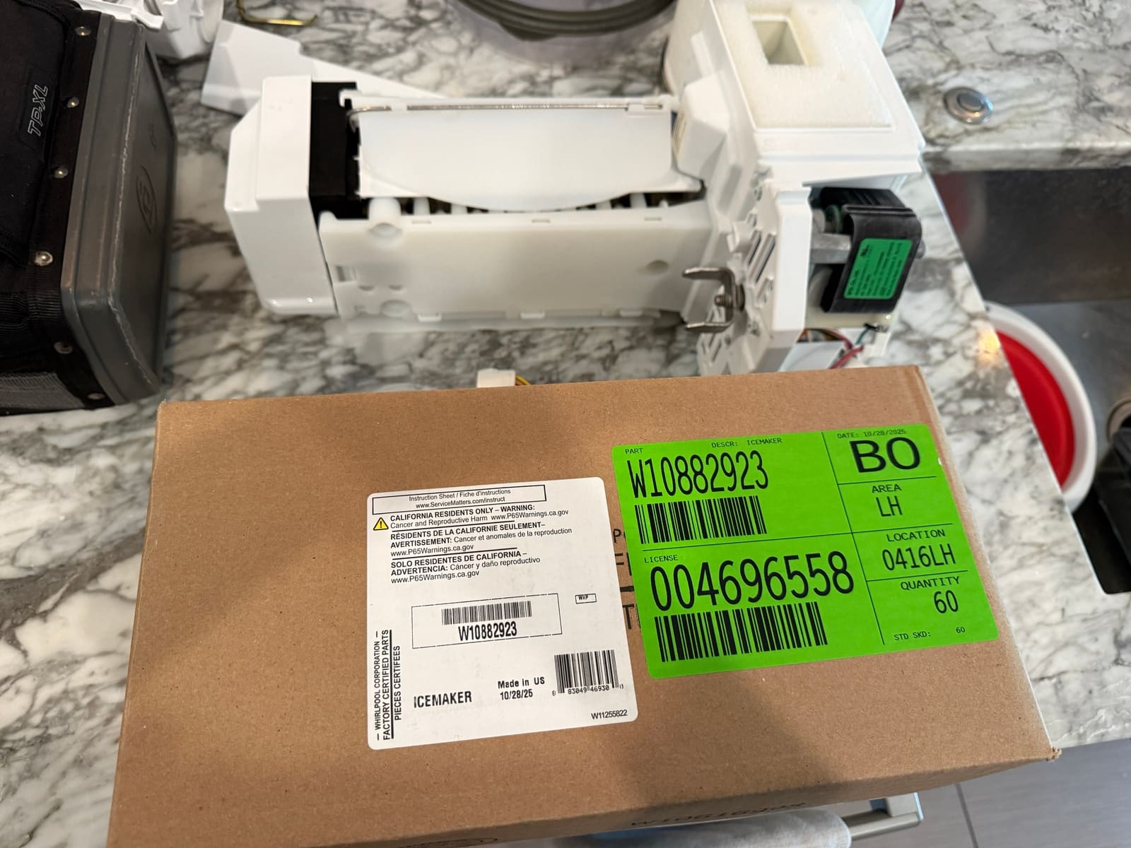 Whirlpool factory parts box for ice maker kit W10882923